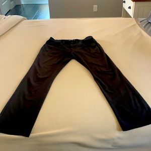 Travis Matthew pants